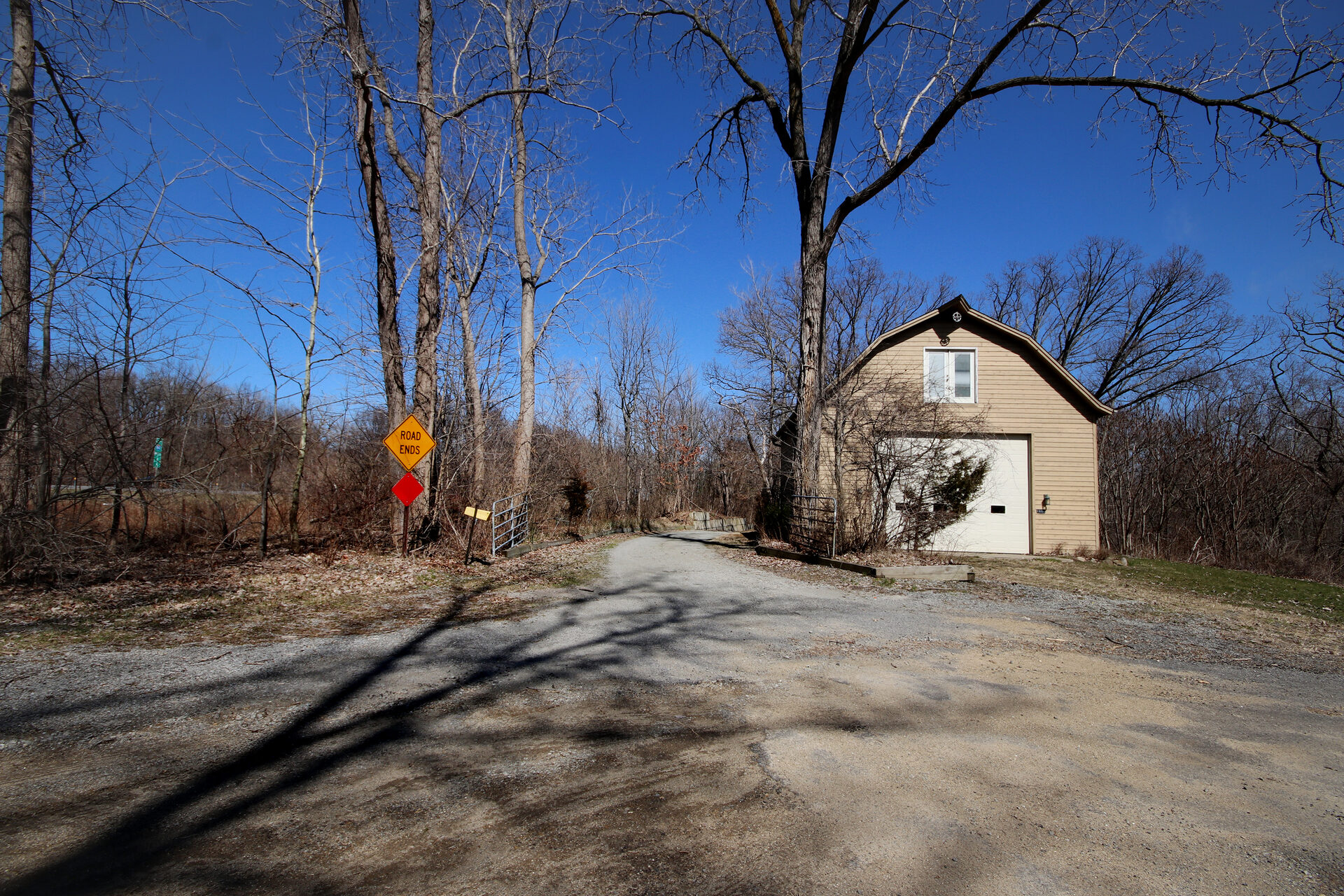 Driveway and outbuilding