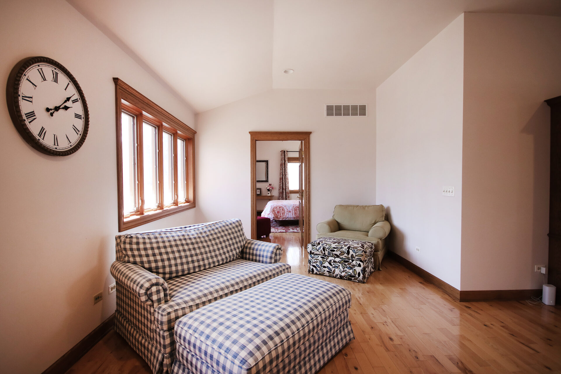 Upstairs sitting area