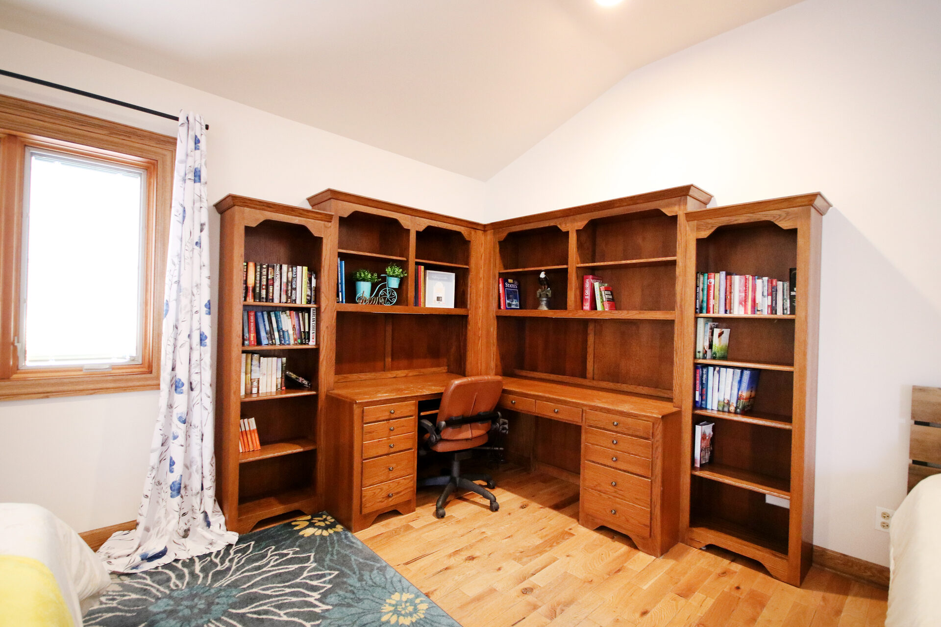 Reading nook with built-in desk